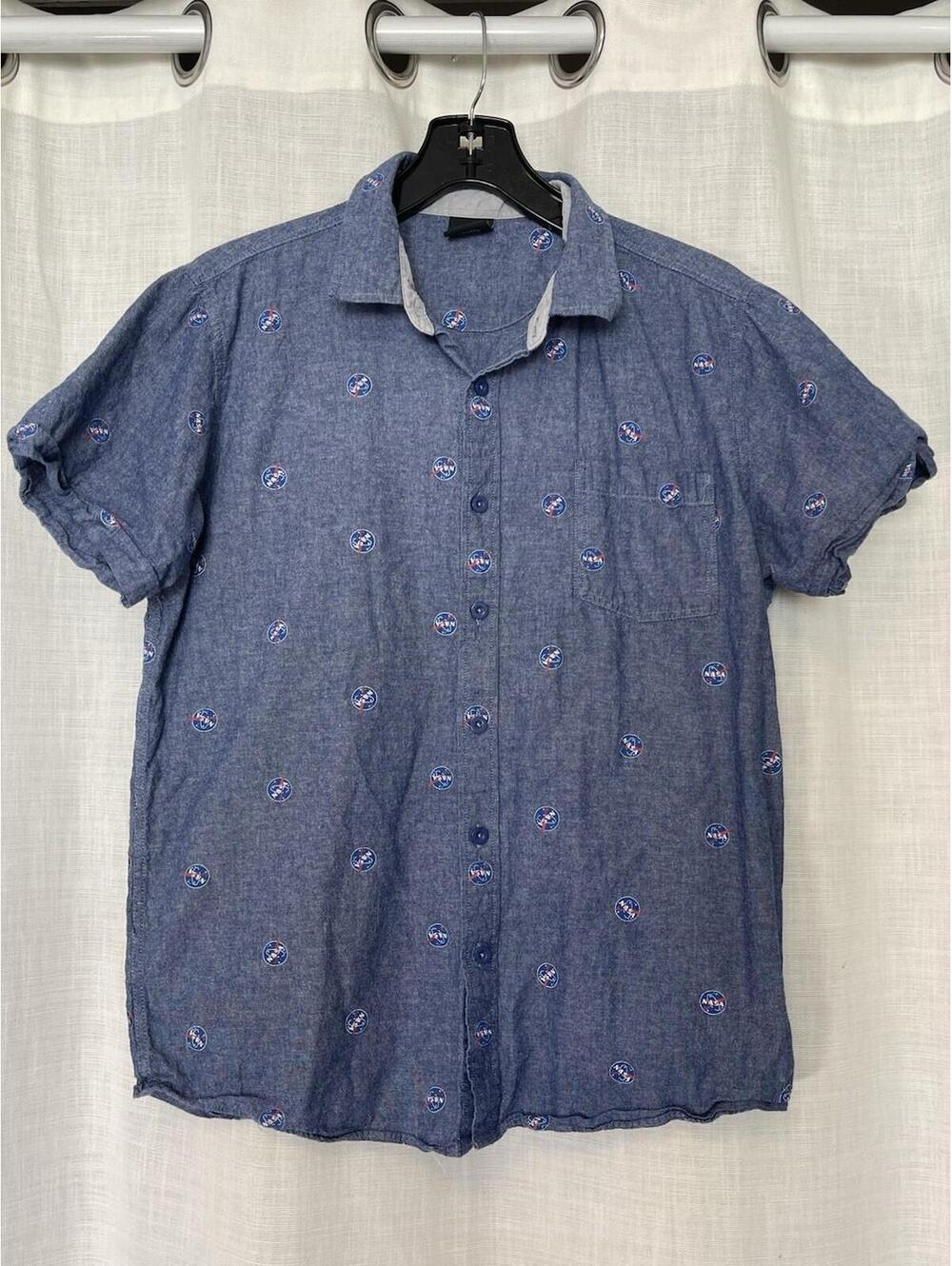 Fifth Sun NASA Button Down Chambray Short Sleeve Shirt Size Adult Small